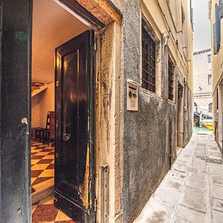 Casa Vescovo, Free Wi-Fi Near San Marco Square Apartman Velence Kültér fotó