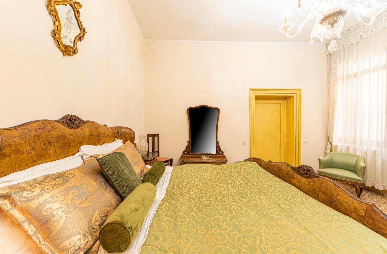 Casa Vescovo, Free Wi-Fi Near San Marco Square Apartman Velence Kültér fotó