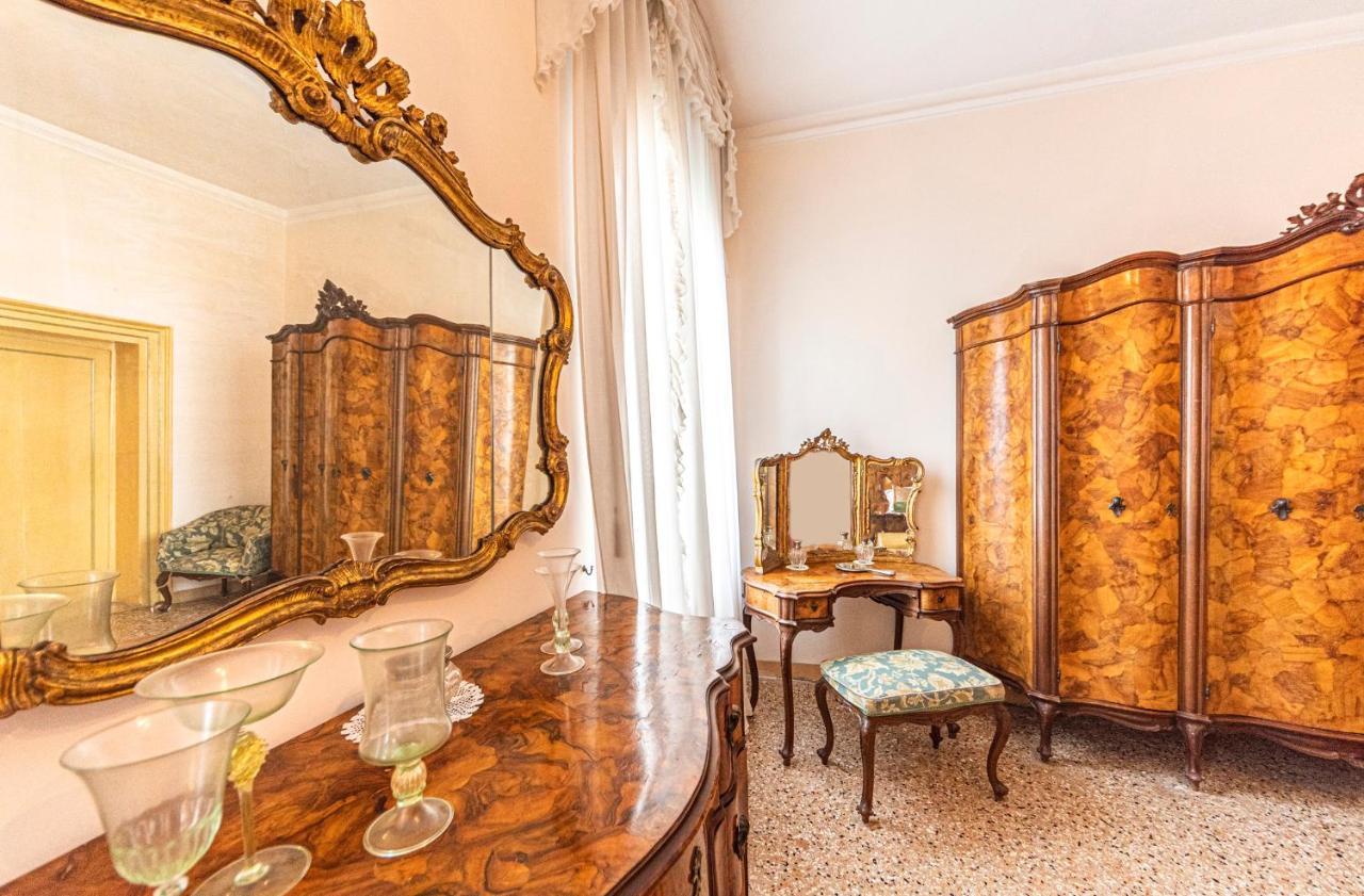 Casa Vescovo, Free Wi-Fi Near San Marco Square Apartman Velence Kültér fotó