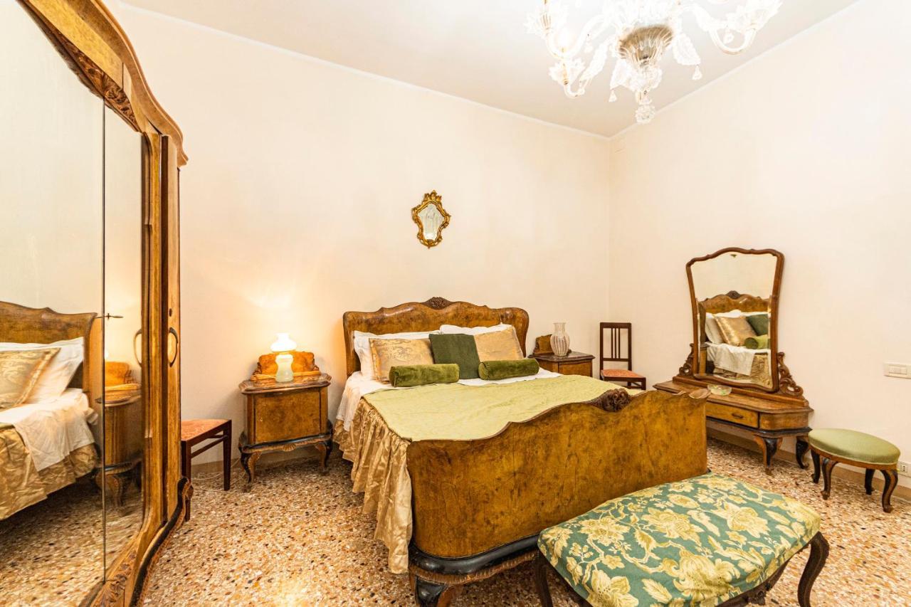 Casa Vescovo, Free Wi-Fi Near San Marco Square Apartman Velence Kültér fotó