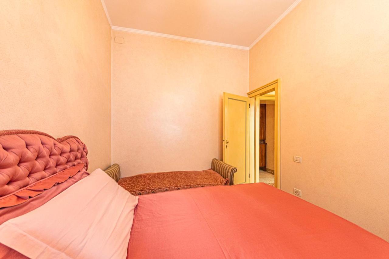 Casa Vescovo, Free Wi-Fi Near San Marco Square Apartman Velence Kültér fotó